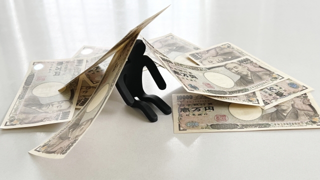 闇金によってお金はストレスになる。砺波市で弁護士や司法書士に闇金問題の無料相談をする